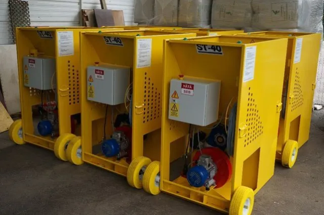 Pienempi puhallusvillakone